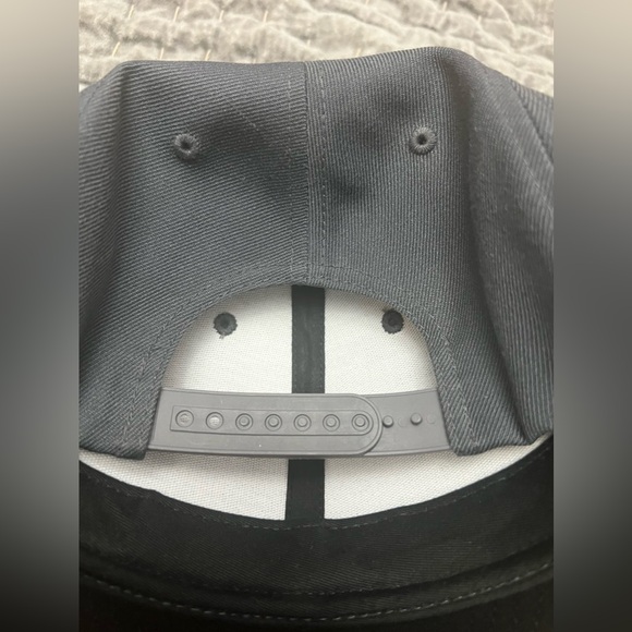 Lexus cap - Picture 3 of 4